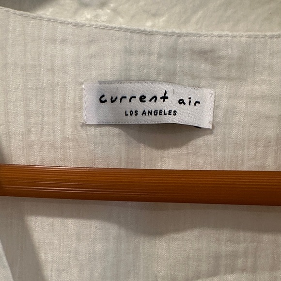 Current Air White Short Sleeve Twist Detail Blouse - Picture 6 of 9